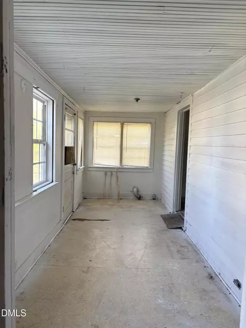 122 E Main St, Eureka, NC 27830 photo 11