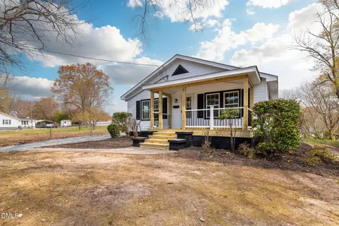 308 Lanier St, Oxford, NC 27565