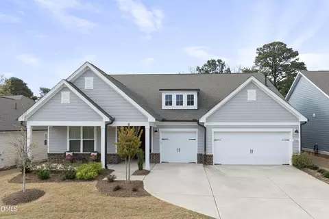 1516 Gatekeeper Ln, Fuquay Varina, NC 27526