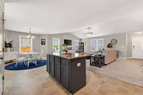 Kitchen - 25 Cornfield Ln, Benson, NC 27504 photo 4 of 4