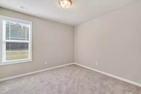 Bedroom - 25 Cornfield Ln, Benson, NC 27504 photo 6 of 7