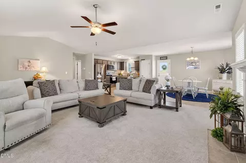 Living - 25 Cornfield Ln, Benson, NC 27504 photo 1 of 1