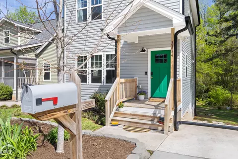 3334 Hinson Dr, Durham, NC 27704