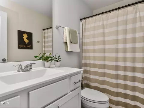 Bath - 111 Velten Ridge Dr, Durham, NC 27713 photo 4 of 4