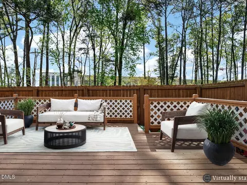 833 Kensington Dr, Cary, NC 27511