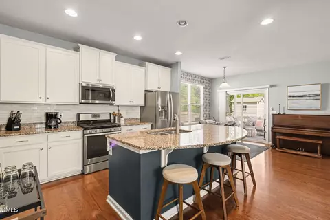 1905 Nellora Ln, Durham, NC 27703 photo 5