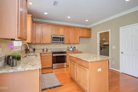 Kitchen - 125 Murray Hill Dr, Durham, NC 27712 photo 4 of 7