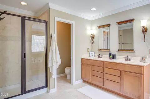 Bath - 125 Murray Hill Dr, Durham, NC 27712 photo 3 of 6