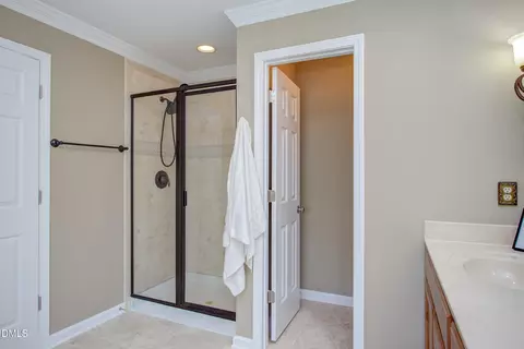Bath - 125 Murray Hill Dr, Durham, NC 27712 photo 6 of 6