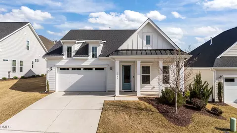 1106 Hodgson Ln, Fuquay Varina, NC 27526