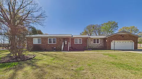 1506 Cadiz St, Burlington, NC 27217