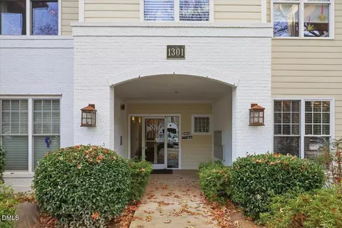 1301 Durlain Dr #208, Raleigh, NC 27614