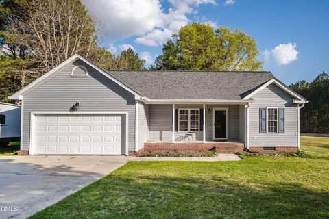 65 Spencers Gate Dr, Youngsville, NC 27596