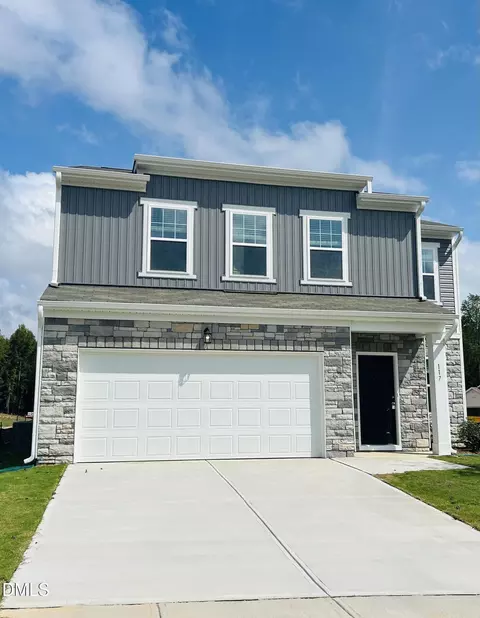 169 S Meyers Cts, Clayton, NC 27520