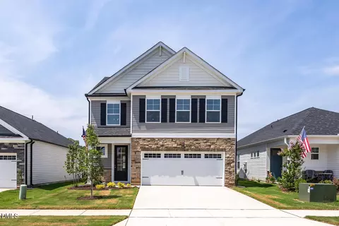 70 Baldwin St, Lillington, NC 27546