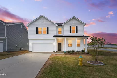 260 Chestnut Oak Ln, Lillington, NC 27546