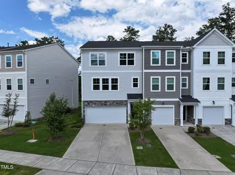 Exterior - 1032 Shoreside Dr, Durham, NC 27713 photo 3 of 3