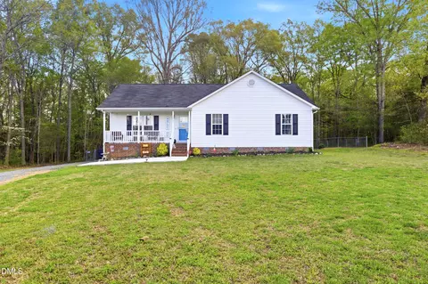 4803 Hopewood Ct, Graham, NC 27253