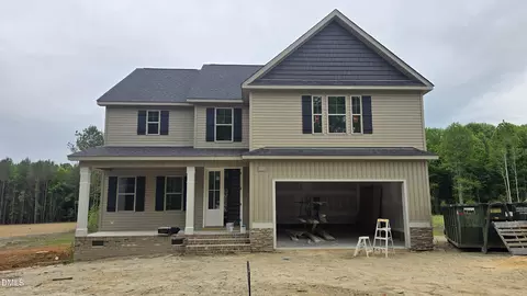 330 Freedom Ridge Dr, Smithfield, NC 27577