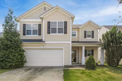 2010 Woodsdale Dr, Durham, NC 27703