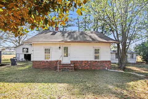 3031 10 Mile Rd, Tabor City, NC 28463