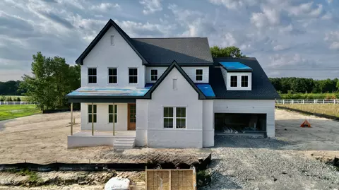 6212 Caprine St #7, Fuquay Varina, NC 27526