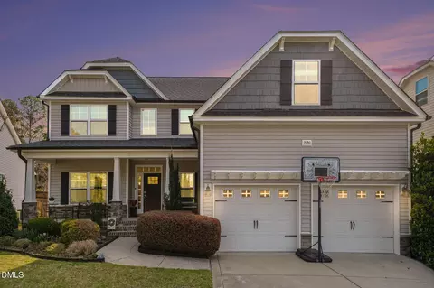 2120 Temple Hills Way, Fuquay Varina, NC 27526