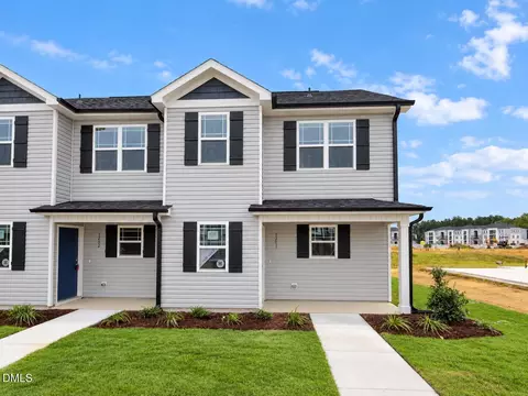 1201 Brookrun Dr, Oxford, NC 27565