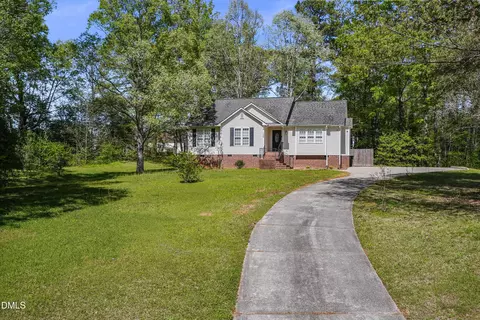 109 Laura Ln, Garner, NC 27529