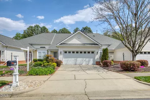 438 Sawgrass Hill Ct, Cary, NC 27519