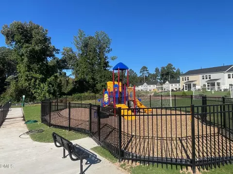 1204 Constellation Cir, Durham, NC 27703 photo 33