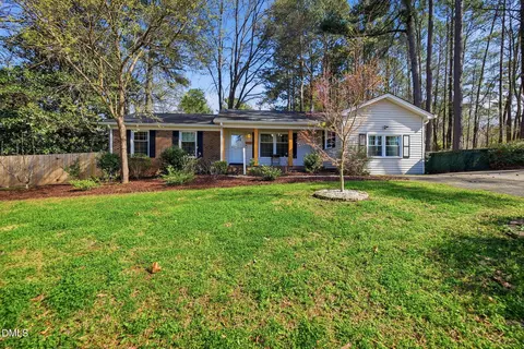 5920 Whittier Dr, Raleigh, NC 27609