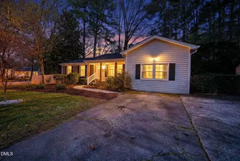 5920 Whittier Dr, Raleigh, NC 27609