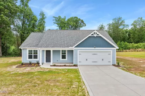 232 Dalton Ln, Lumber Bridge, NC 28357