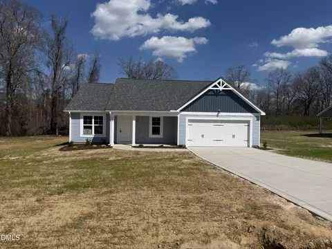 232 Dalton Ln, Lumber Bridge, NC 28357