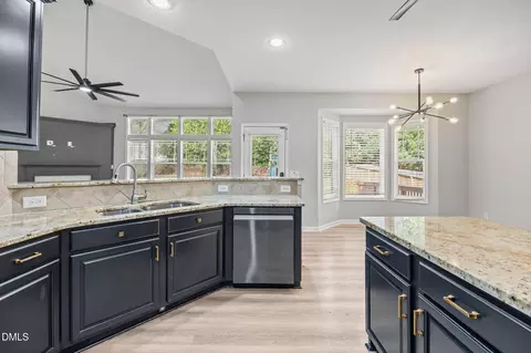Kitchen - 9049 Linslade Way, Wake Forest, NC 27587 photo 3 of 4