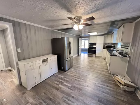 Kitchen - 986 N Chavis Rd, Kittrell, NC 27544 photo 2 of 7