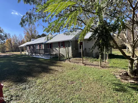 Exterior - 986 N Chavis Rd, Kittrell, NC 27544 photo 14 of 14