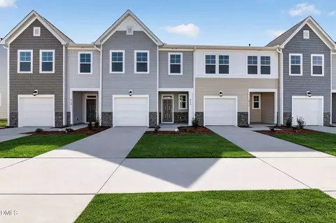 2938 Hickory Field Dr, Raleigh, NC 27616