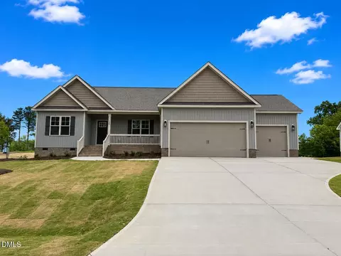 126 Tee Dr #( 26), Selma, NC 27576