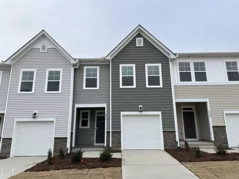 2927 Hickory Field Dr, Raleigh, NC 27616