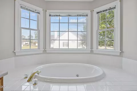 Bath - 120 Bayside Rd, Dunn, NC 28334 photo 3 of 4