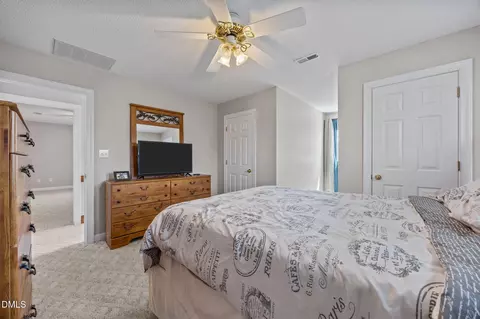 Bedroom - 120 Bayside Rd, Dunn, NC 28334 photo 4 of 6