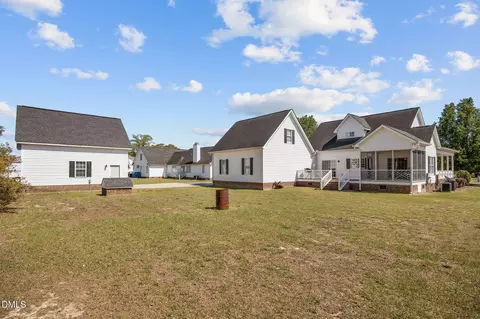 Exterior - 120 Bayside Rd, Dunn, NC 28334 photo 9 of 12