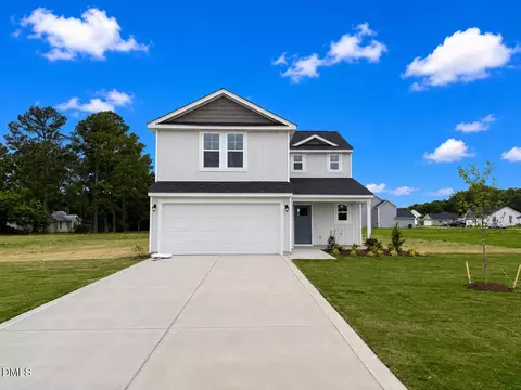 102 Baxley Dr #( 13), Dunn, NC 28334