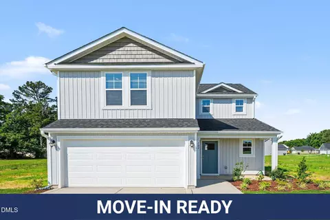102 Baxley Dr #( 13), Dunn, NC 28334