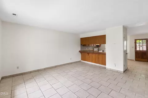 Living - 611 Springview Trl, Garner, NC 27529 photo 3 of 4