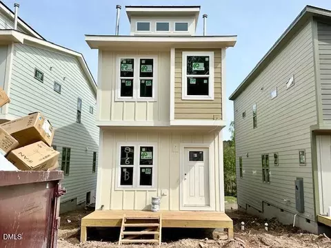 816 Carter Ave # B, Durham, NC 27703