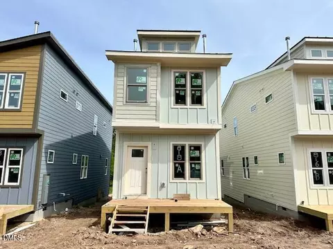 818 Carter Ave # A, Durham, NC 27703