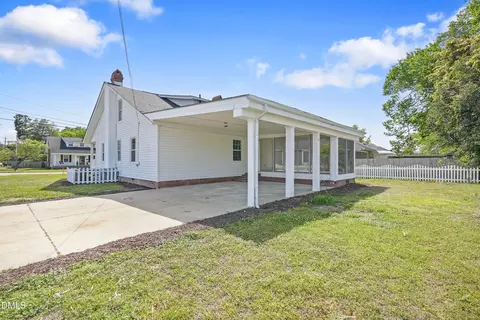 Exterior - 310 E St, Erwin, NC 28339 photo 5 of 6